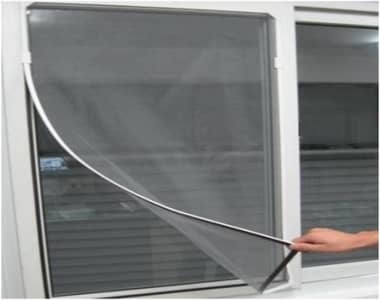 磁条纱窗和窗框紧密连接有效防止蚊虫“打扰”